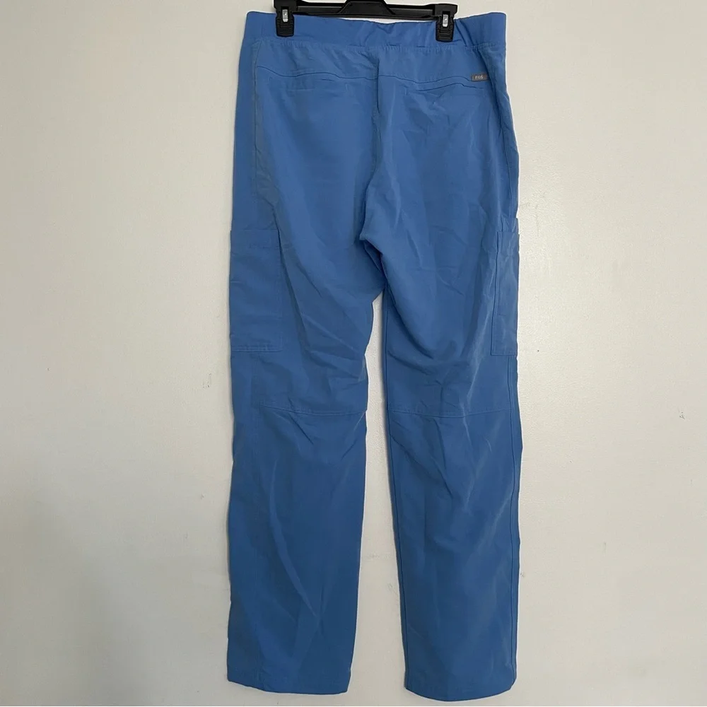 Men’s FIGS Axim Cargo Scrub Pants Ceil Blue Size XL